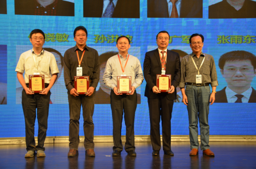 骆清铭教授当选中国光学学会会士（COS Fellow）