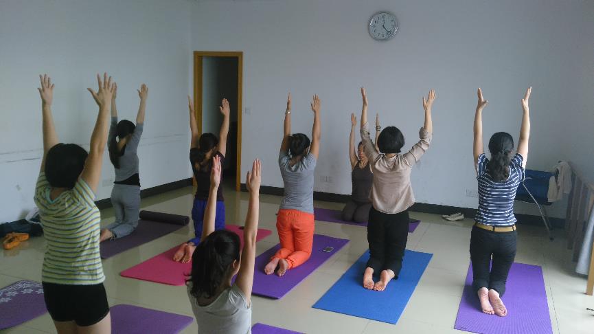 光电国家实验室工会组织瑜伽习练活动